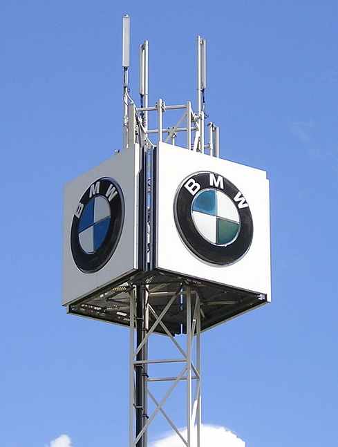 BMW radio telephone mast