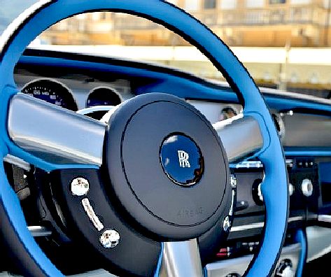 Blue steering wheel of the 2014 Waterspeed Rolls Royce