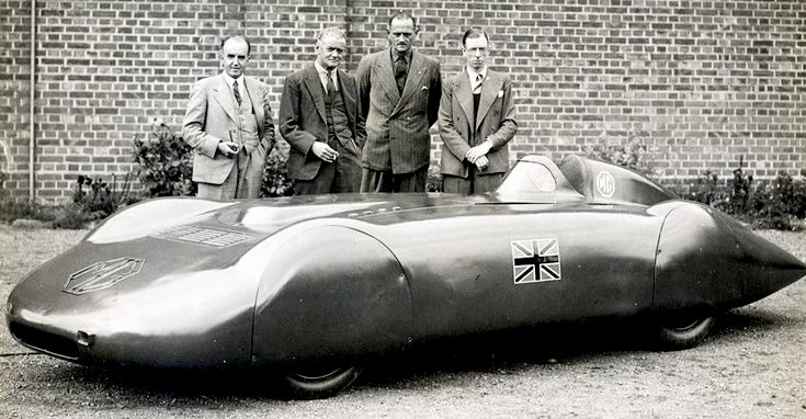 Lord Nuffield, Goldie Gardner and Reid Railton with the MG land speed record car